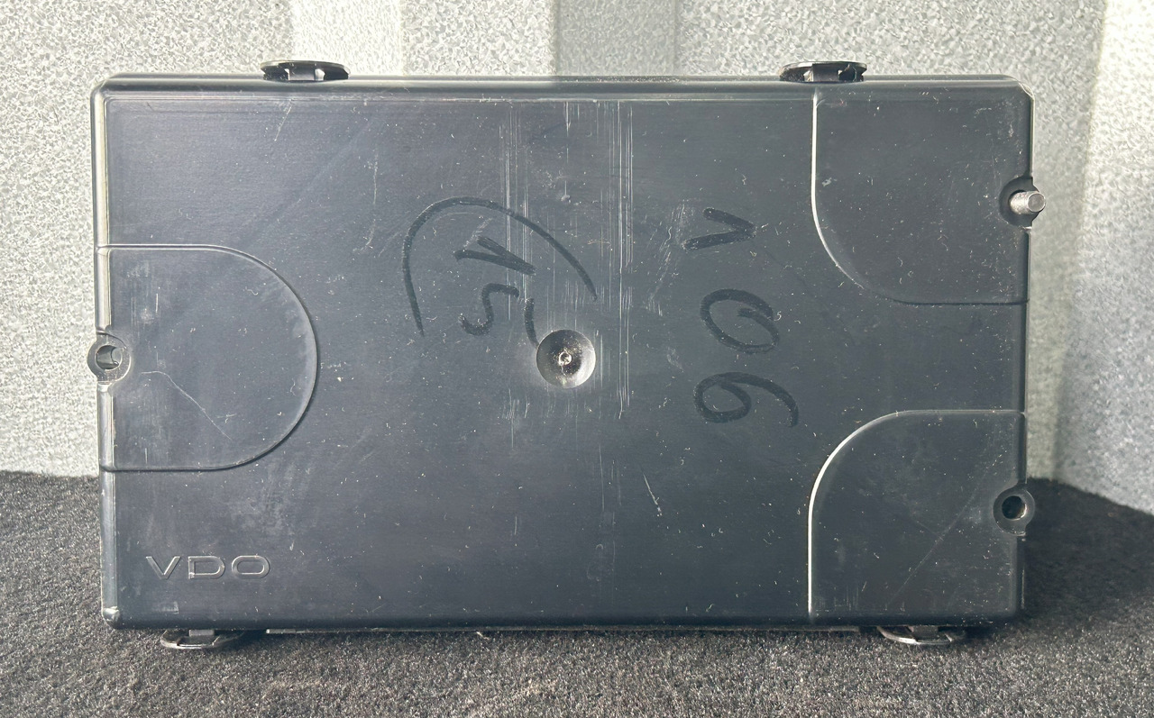 DAF XF 106 480 VIC3-500 2139671 VERSION 1.0 - كتلة التحكم - شاحنة: صور 1 DAF XF 106 480 VIC3-500 2139671 VERSION 1.0 - كتلة التحكم - شاحنة: صور 1