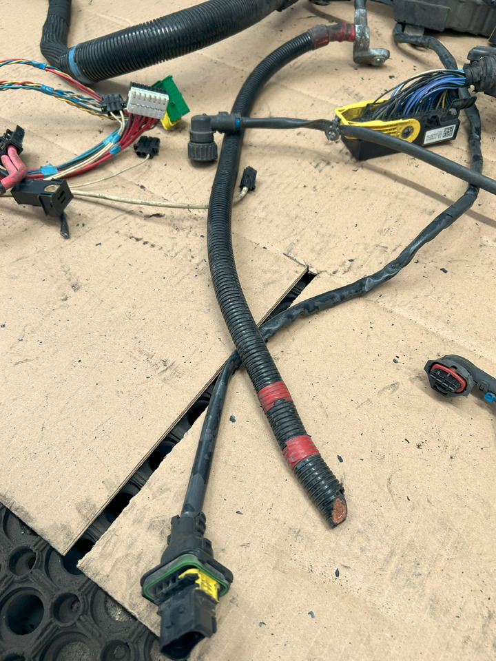 الكابلات/ الأسلاك DAF XF 106 J3C ENGINE WIRING HARNESS: صور 6