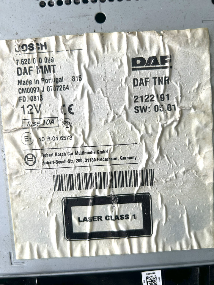 DAF XF 106 ORIGINAL RADIO + MOUNTING BOX - قطع غيار عامة: صور 3 DAF XF 106 ORIGINAL RADIO + MOUNTING BOX - قطع غيار عامة: صور 3