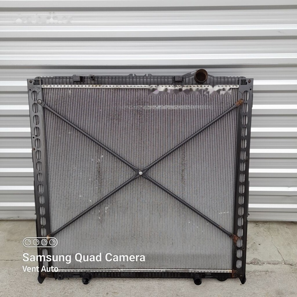 DAF xf 106 125896 truck - المشعاع - شاحنة: صور 2 DAF xf 106 125896 truck - المشعاع - شاحنة: صور 2