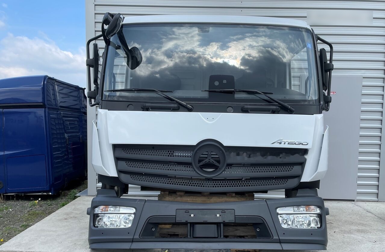FRONT BUMPER COMPLETE EXTRA COST 800EU Mercedes-Benz ATEGO S-cab ClassicSpace, 2.30 m 2023 Mercedes-Benz ATEGO truck - الكبائن - شاحنة: صور 1 FRONT BUMPER COMPLETE EXTRA COST 800EU Mercedes-Benz ATEGO S-cab ClassicSpace, 2.30 m 2023 Mercedes-Benz ATEGO truck - الكبائن - شاحنة: صور 1