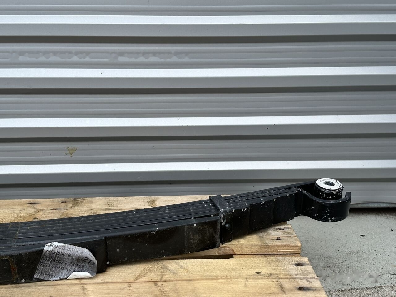 IVECO Daily 65C11/13/1517/18/21 70C15/17/18/21 72C15/17/18/21 IVECO 504361021 light - ربيع تعليق - شاحنة: صور 2 IVECO Daily 65C11/13/1517/18/21 70C15/17/18/21 72C15/17/18/21 IVECO 504361021 light - ربيع تعليق - شاحنة: صور 2