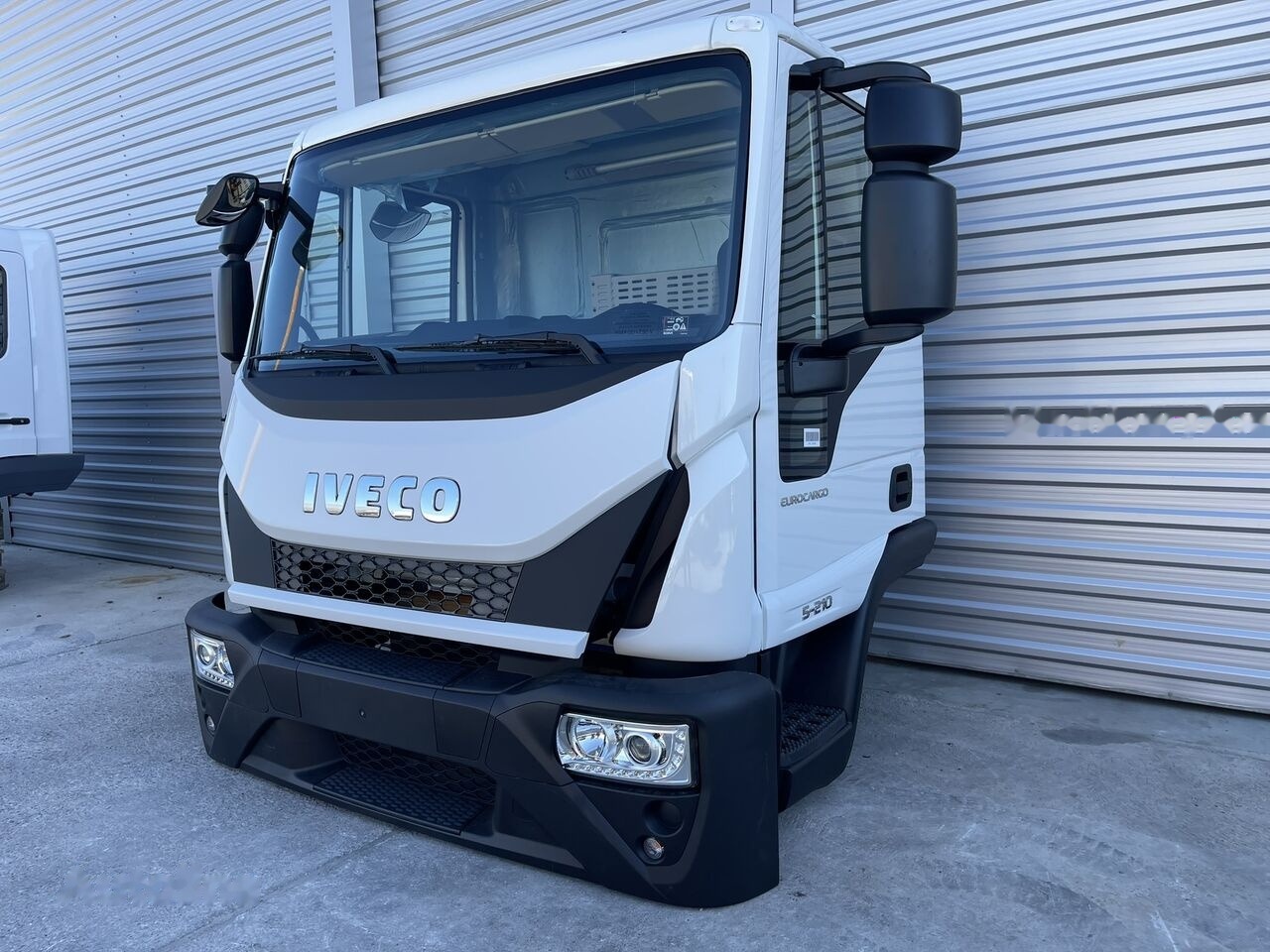IVECO Eurocargo 75,120,150 for IVECO Eurocargo DAY cabine Fahrerhaus Cab - الكبائن - سيارة: صور 1 IVECO Eurocargo 75,120,150 for IVECO Eurocargo DAY cabine Fahrerhaus Cab - الكبائن - سيارة: صور 1