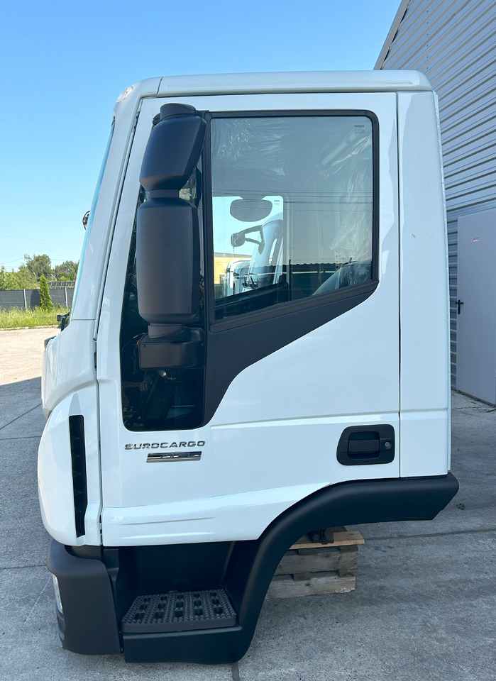 IVECO Eurocargo 75 DAY cabine Fahrerhaus Cab 2025 - الكبائن - سيارة: صور 4 IVECO Eurocargo 75 DAY cabine Fahrerhaus Cab 2025 - الكبائن - سيارة: صور 4