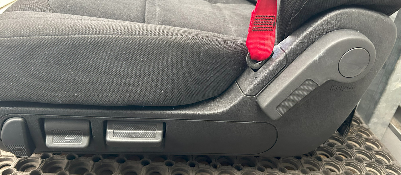 IVECO NEW SEAT IVECO S-WAY - مقاعد السيارات: صور 2 IVECO NEW SEAT IVECO S-WAY - مقاعد السيارات: صور 2