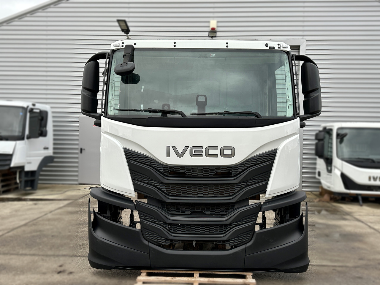 IVECO X-WAY CAB IVECO S-WAY IVECO T-WAY truck - الكبائن - شاحنة: صور 5 IVECO X-WAY CAB IVECO S-WAY IVECO T-WAY truck - الكبائن - شاحنة: صور 5