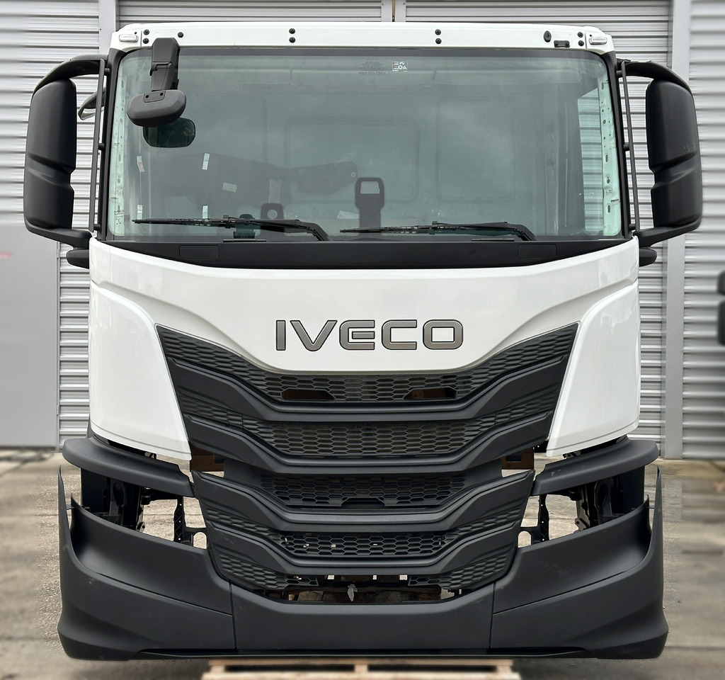 IVECO X-WAY CAB IVECO S-WAY IVECO T-WAY truck - الكبائن - شاحنة: صور 3 IVECO X-WAY CAB IVECO S-WAY IVECO T-WAY truck - الكبائن - شاحنة: صور 3