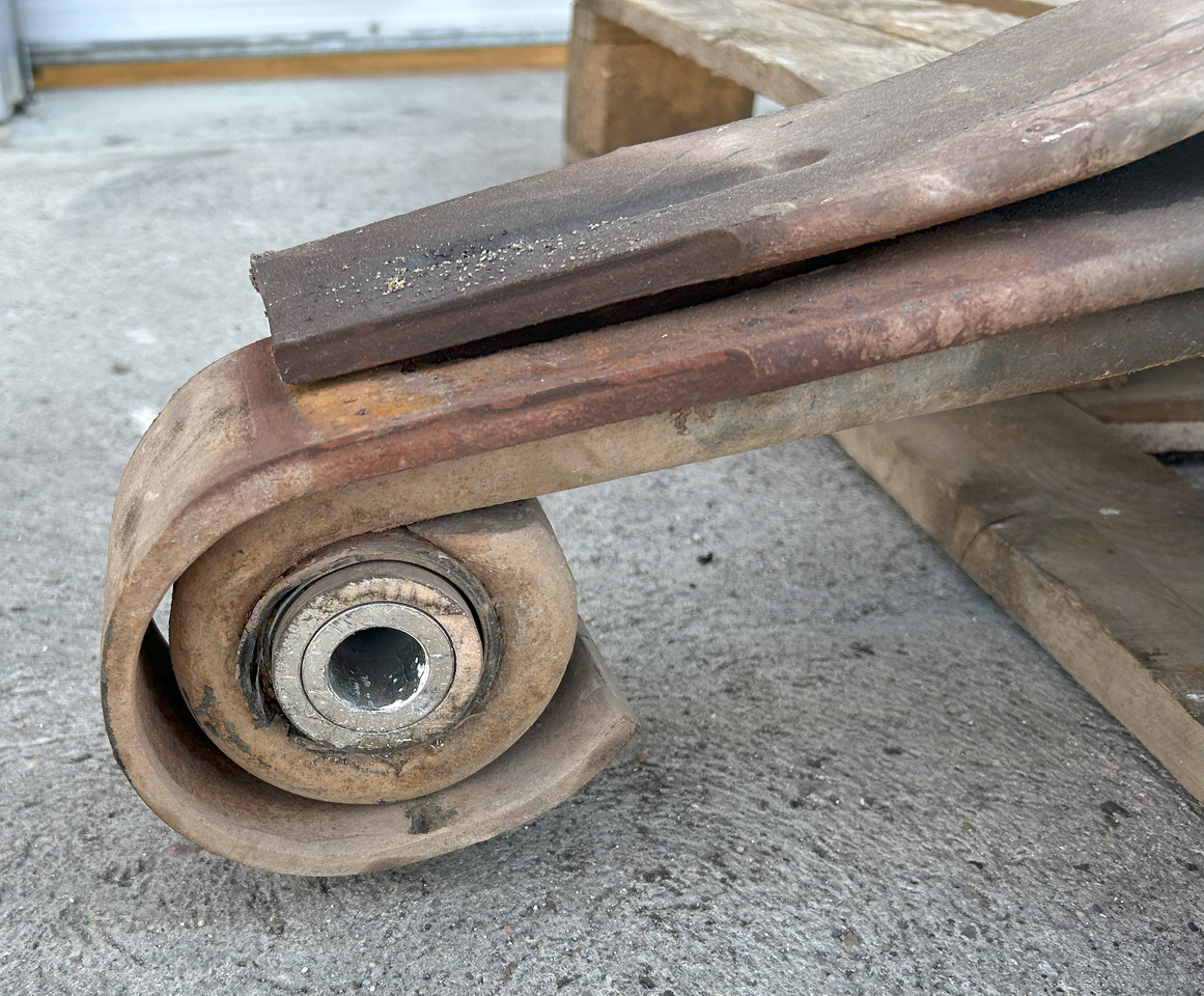 MERCEDES-BENZ 3-LEAF SPRING FRONT FOR MERCEDES AROCS MP4 - ربيع تعليق: صور 3 MERCEDES-BENZ 3-LEAF SPRING FRONT FOR MERCEDES AROCS MP4 - ربيع تعليق: صور 3