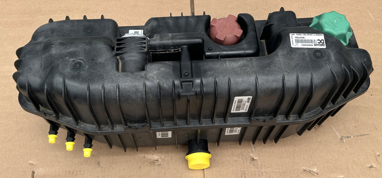 MERCEDES COOLANT EXPANSION TANK AROCS ACTROS MP4 MP5 - خزان التوسع: صور 3 MERCEDES COOLANT EXPANSION TANK AROCS ACTROS MP4 MP5 - خزان التوسع: صور 3
