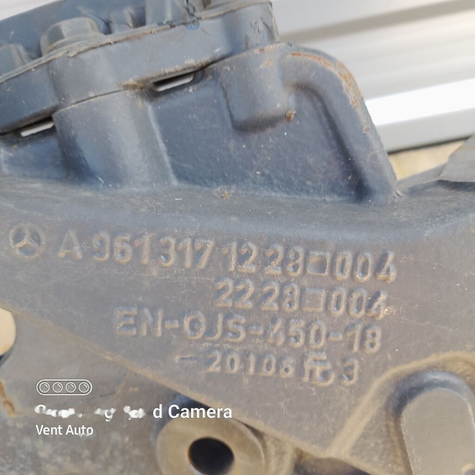 MOCOWANIE / UCHWYT Mercedes-Benz ACTROS MP4 A9613171228 Mercedes-Benz A9613171228 - تعليق - شاحنة: صور 3 MOCOWANIE / UCHWYT Mercedes-Benz ACTROS MP4 A9613171228 Mercedes-Benz A9613171228 - تعليق - شاحنة: صور 3