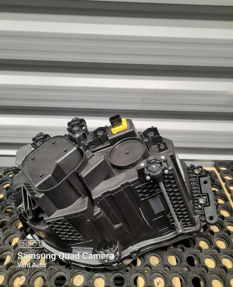 Mercedes-Benz ACTROS MP4 MP5 A9618203059 Mercedes-Benz ACTROS MP4 truck - كشافات - شاحنة: صور 2 Mercedes-Benz ACTROS MP4 MP5 A9618203059 Mercedes-Benz ACTROS MP4 truck - كشافات - شاحنة: صور 2