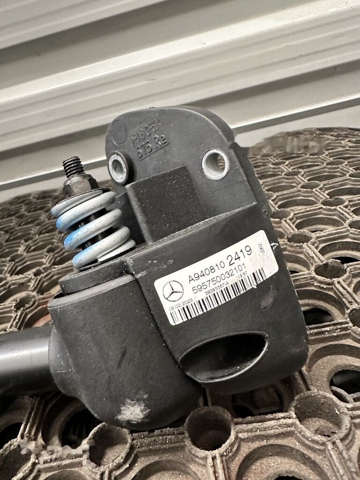 Mercedes-Benz ATEGO A9408102419 Mercedes-Benz truck - المرآة الخلفية - شاحنة: صور 3 Mercedes-Benz ATEGO A9408102419 Mercedes-Benz truck - المرآة الخلفية - شاحنة: صور 3