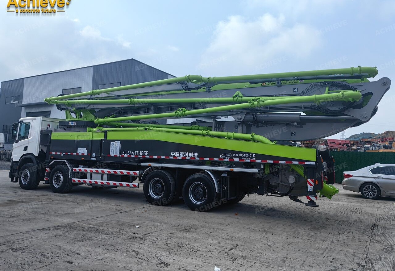 ZOOMLION ZOOMLION 2019 ZOOMLION 56X-6RZ 56M Scania P450 8x4【ACHIEVE】TOP CONDITION!!! - مضخة خرسانة: صور 4 ZOOMLION ZOOMLION 2019 ZOOMLION 56X-6RZ 56M Scania P450 8x4【ACHIEVE】TOP CONDITION!!! - مضخة خرسانة: صور 4
