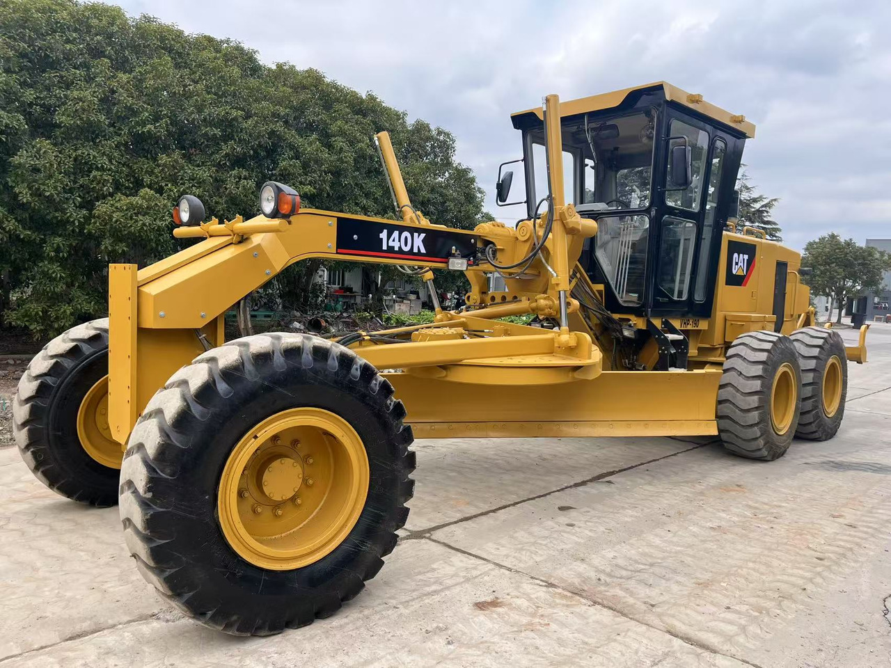 Caterpillar 140K Motor Grader Good Price Used Condition - آلة تسوية الأرض: صور 1 Caterpillar 140K Motor Grader Good Price Used Condition - آلة تسوية الأرض: صور 1