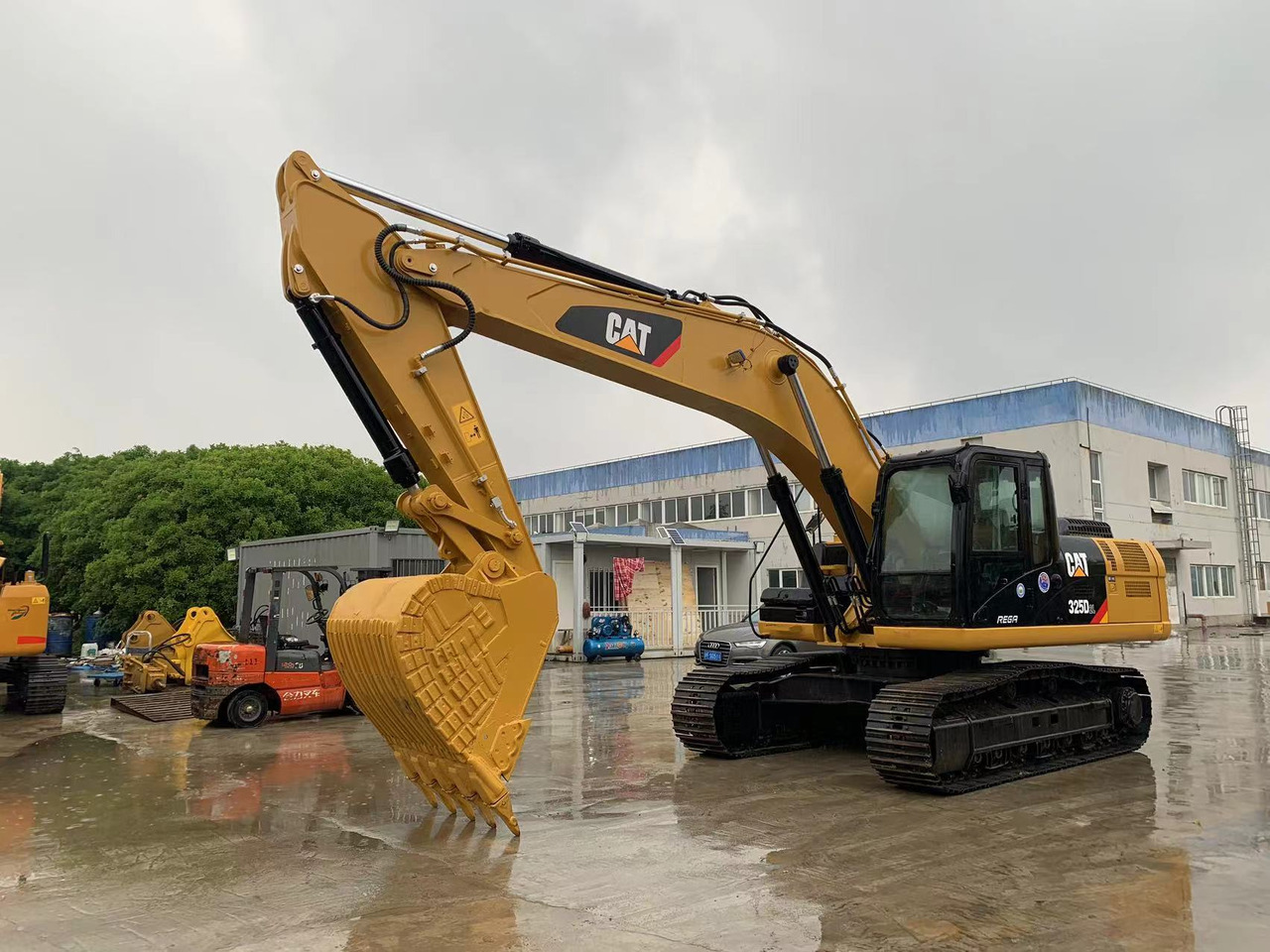 Caterpillar Construction Machine 25 ton Excavator CAT 325D, 325CL, 325BL - حفارات زحافة: صور 5 Caterpillar Construction Machine 25 ton Excavator CAT 325D, 325CL, 325BL - حفارات زحافة: صور 5