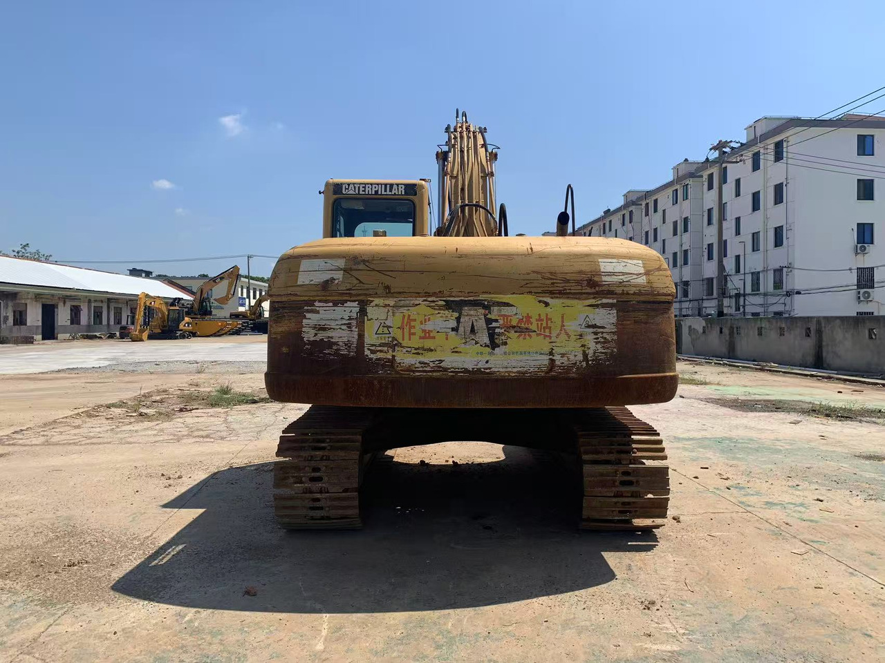 Caterpillar Secondhand Excavator CAT 320CL, 320BL Japan Origin - حفارات زحافة: صور 5 Caterpillar Secondhand Excavator CAT 320CL, 320BL Japan Origin - حفارات زحافة: صور 5