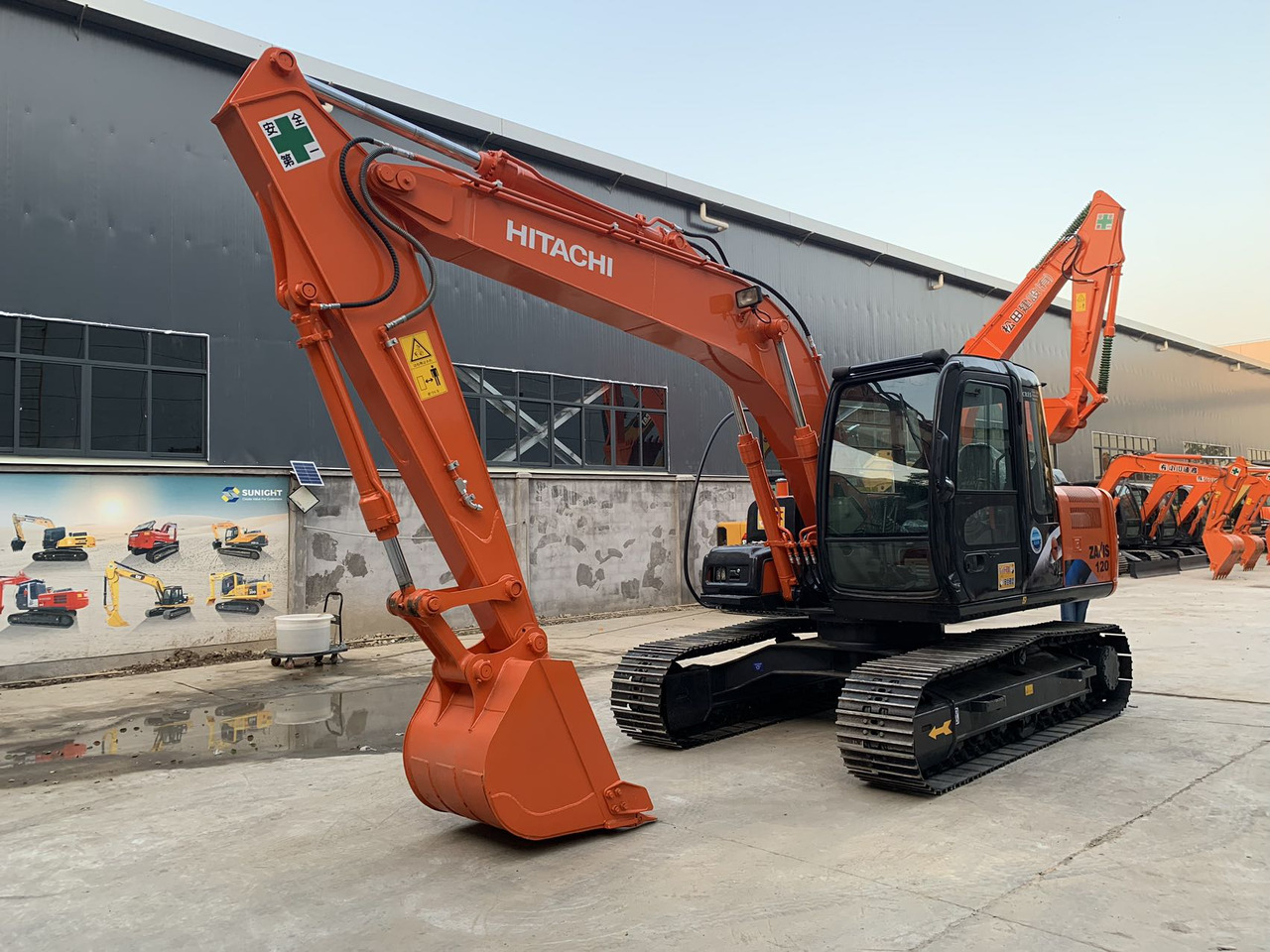 Hitachi ZX120 ZX70 ZX200 Good Price Secondhand Excavator - حفارات زحافة: صور 5 Hitachi ZX120 ZX70 ZX200 Good Price Secondhand Excavator - حفارات زحافة: صور 5