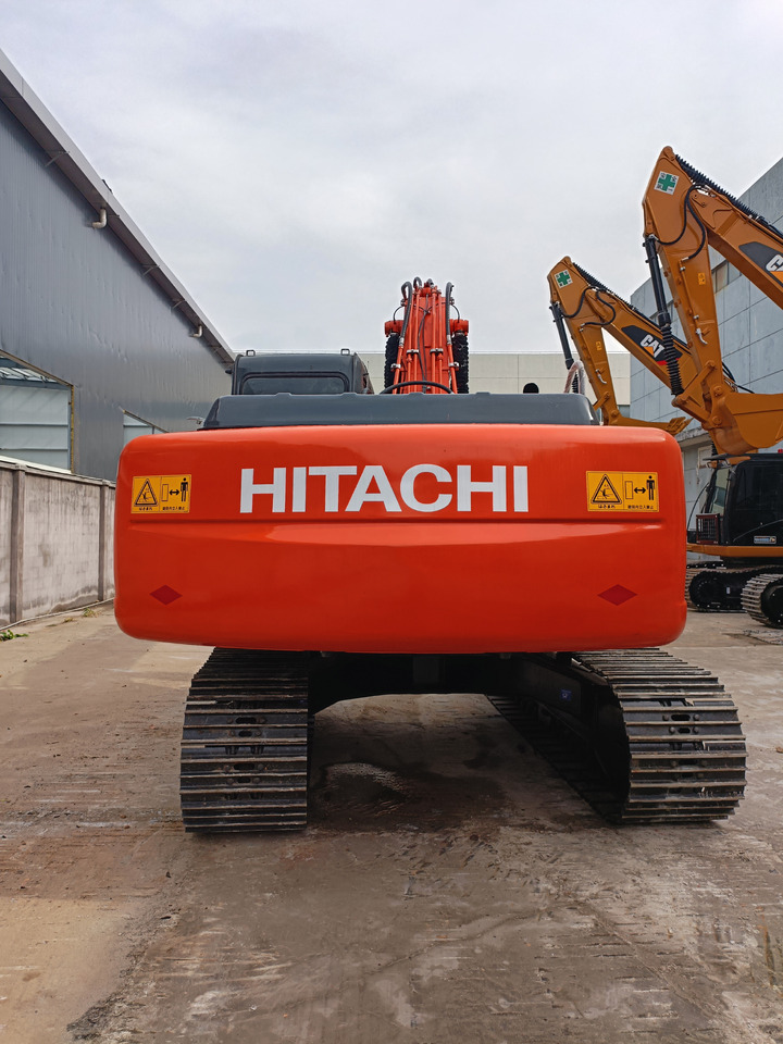Hitachi ZX200 Used Condition Excavator Good Price - حفارات زحافة: صور 4 Hitachi ZX200 Used Condition Excavator Good Price - حفارات زحافة: صور 4