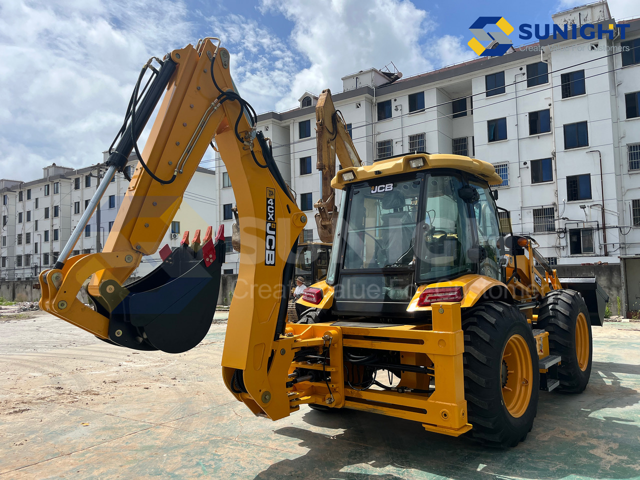 JCB 4CX Backhoe Loader 4x4 Drive - حفار متعدد الاستخدام: صور 4 JCB 4CX Backhoe Loader 4x4 Drive - حفار متعدد الاستخدام: صور 4