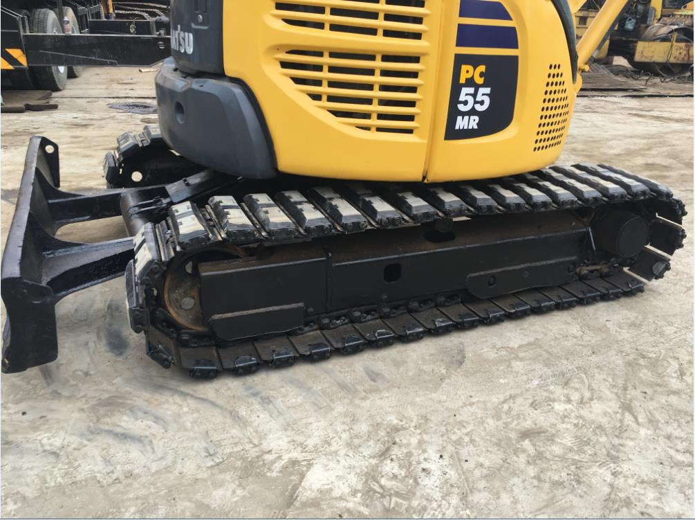 Komatsu Mini Excavator PC55MR, PC35MR Good Price on Sale - حفارات زحافة: صور 4 Komatsu Mini Excavator PC55MR, PC35MR Good Price on Sale - حفارات زحافة: صور 4