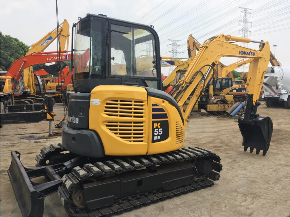 Komatsu Mini Excavator PC55MR, PC35MR Good Price on Sale - حفارات زحافة: صور 3 Komatsu Mini Excavator PC55MR, PC35MR Good Price on Sale - حفارات زحافة: صور 3
