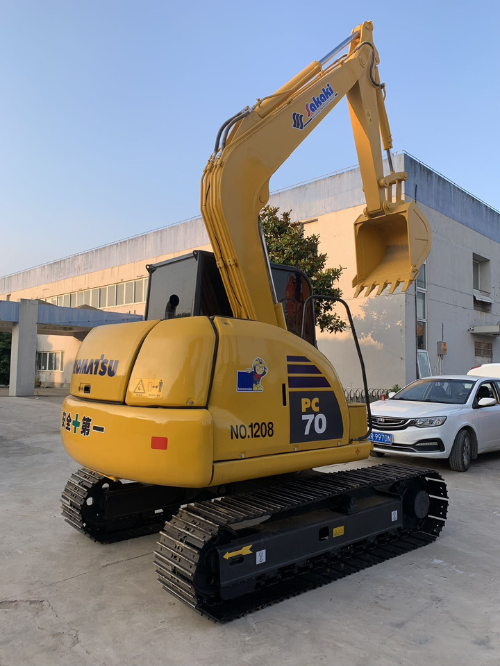 Komatsu Mini Excavator PC70 Japan Origin Good Price - حفارات زحافة: صور 4 Komatsu Mini Excavator PC70 Japan Origin Good Price - حفارات زحافة: صور 4