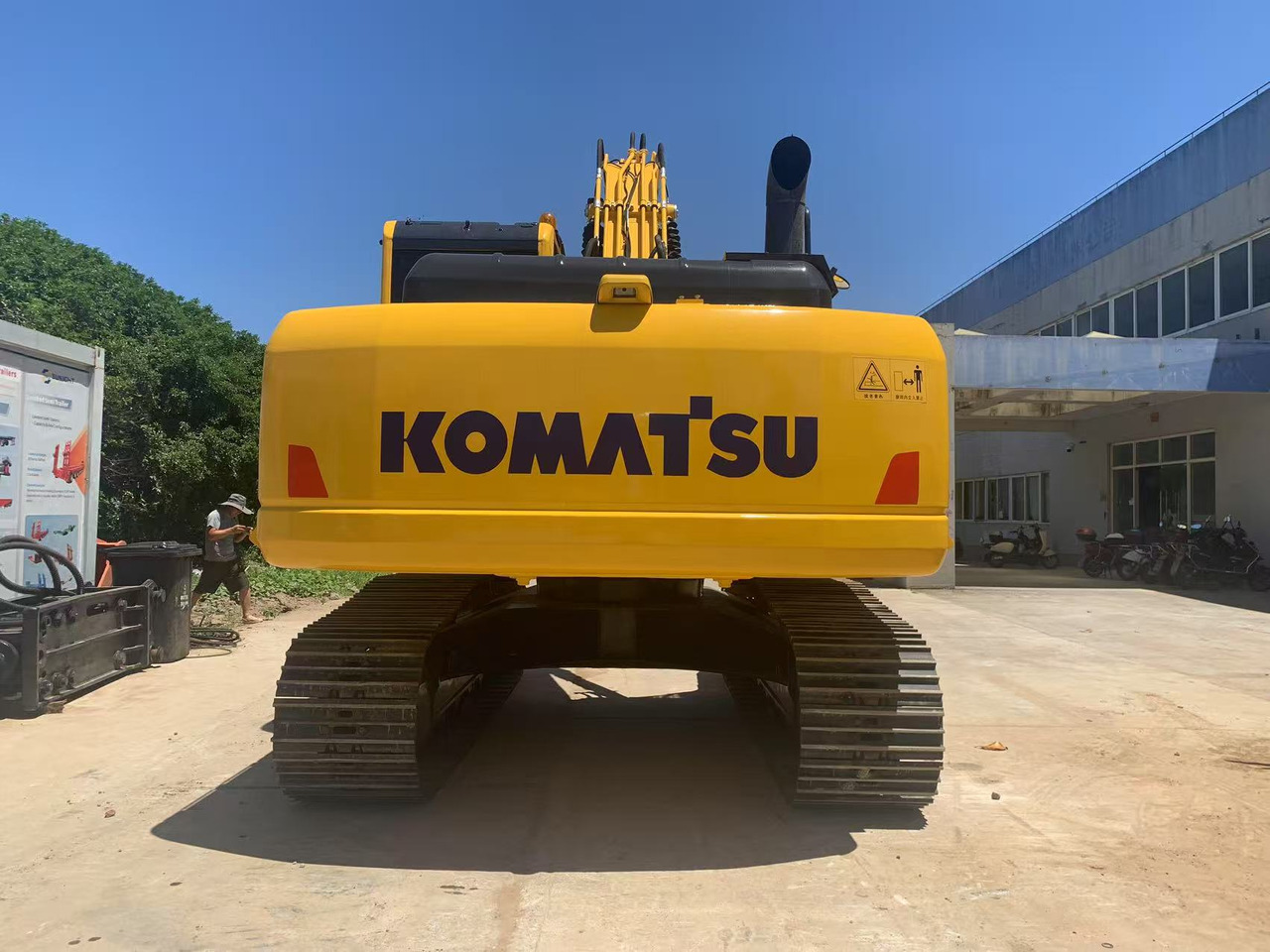 Komatsu PC210 Tracked Excavator 21 ton Construction Excavator - حفارات زحافة: صور 5 Komatsu PC210 Tracked Excavator 21 ton Construction Excavator - حفارات زحافة: صور 5