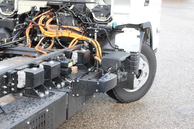 FUSO Canter 4C15E - الشاسيه شاحنة: صور 3 FUSO Canter 4C15E - الشاسيه شاحنة: صور 3
