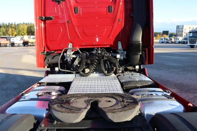 شاحنة جرار Mercedes-Benz Actros 1853LS LOW LINER: صور 7