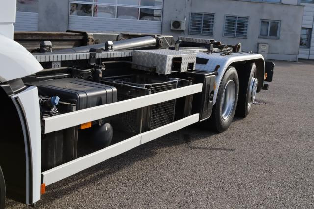 Mercedes-Benz Antos 2551 ENA - شاحنة ذات الخطاف: صور 4 Mercedes-Benz Antos 2551 ENA - شاحنة ذات الخطاف: صور 4