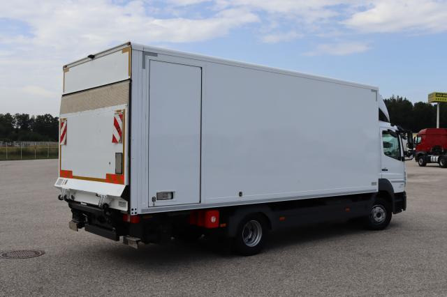 Mercedes-Benz Atego 1218 L nR - بصندوق مغلق شاحنة: صور 3 Mercedes-Benz Atego 1218 L nR - بصندوق مغلق شاحنة: صور 3