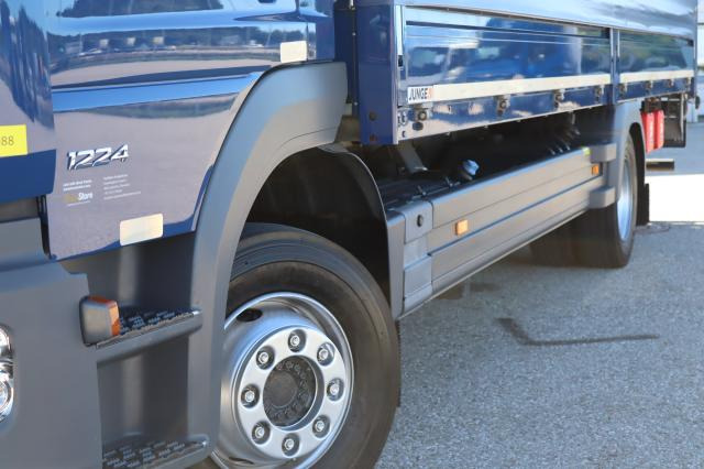 Mercedes-Benz Atego 1224 L - شاحنة ستارة: صور 4 Mercedes-Benz Atego 1224 L - شاحنة ستارة: صور 4