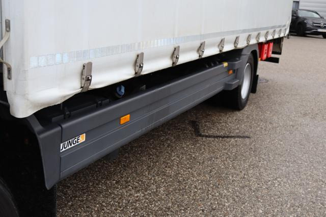 Mercedes-Benz Atego 1224L EDSCHA - شاحنة ستارة: صور 4 Mercedes-Benz Atego 1224L EDSCHA - شاحنة ستارة: صور 4