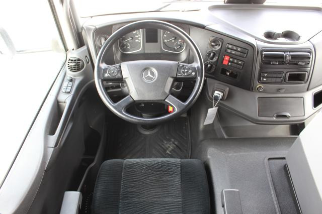 بصندوق مغلق شاحنة Mercedes-Benz Atego 1224L: صور 8