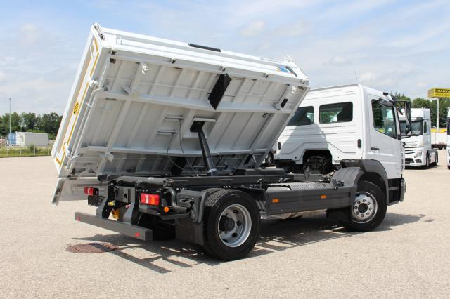 Mercedes-Benz Atego 1324K TOP NUTZLAST - قلابات: صور 3 Mercedes-Benz Atego 1324K TOP NUTZLAST - قلابات: صور 3