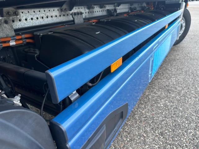 Mercedes-Benz eActros 400 L - بصندوق مغلق شاحنة: صور 4 Mercedes-Benz eActros 400 L - بصندوق مغلق شاحنة: صور 4