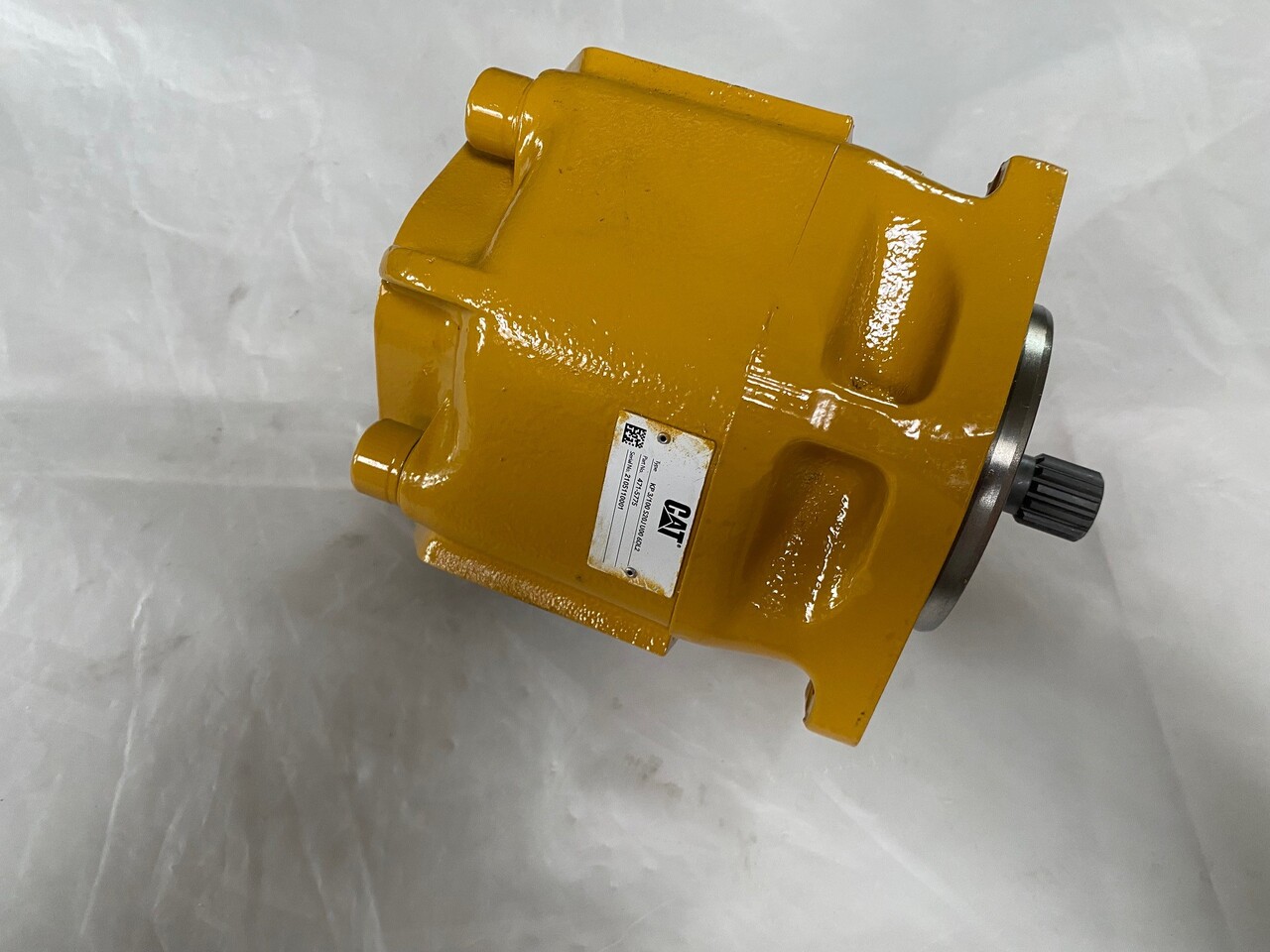 O&K Terex Caterpillar Geared pump 2403122 1459388 471-5775 - نظام التبريد - شاحنة: صور 2 O&K Terex Caterpillar Geared pump 2403122 1459388 471-5775 - نظام التبريد - شاحنة: صور 2