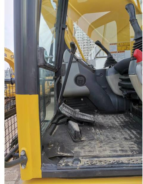 2020 Komatsu PC240LC-8 - حفارات زحافة: صور 5 2020 Komatsu PC240LC-8 - حفارات زحافة: صور 5