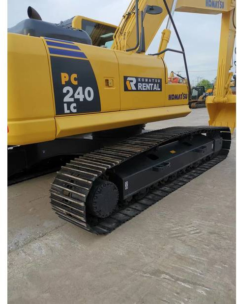 2020 Komatsu PC240LC-8 - حفارات زحافة: صور 4 2020 Komatsu PC240LC-8 - حفارات زحافة: صور 4