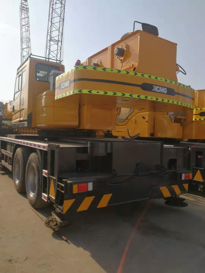 XCMG QY70KC - موبايل كرين: صور 2 XCMG QY70KC - موبايل كرين: صور 2