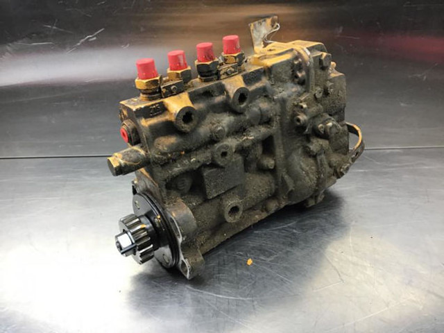 Bosch Fuel Injection Pump - مضخات الوقود: صور 2 Bosch Fuel Injection Pump - مضخات الوقود: صور 2