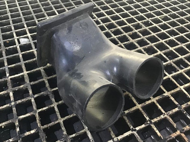 Liebherr Air Duct - جزء تكييف الهواء: صور 5 Liebherr Air Duct - جزء تكييف الهواء: صور 5