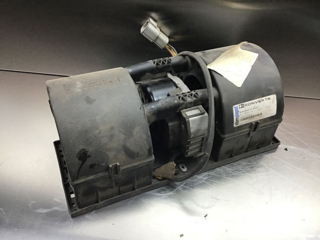 Liebherr Blower - مروحة مكيف: صور 1 Liebherr Blower - مروحة مكيف: صور 1
