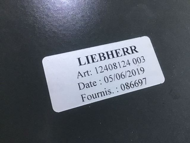 Liebherr Bonnet Right - هود: صور 2 Liebherr Bonnet Right - هود: صور 2