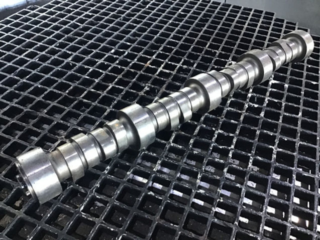 Liebherr Camshaft - عمود الحدبات: صور 2 Liebherr Camshaft - عمود الحدبات: صور 2