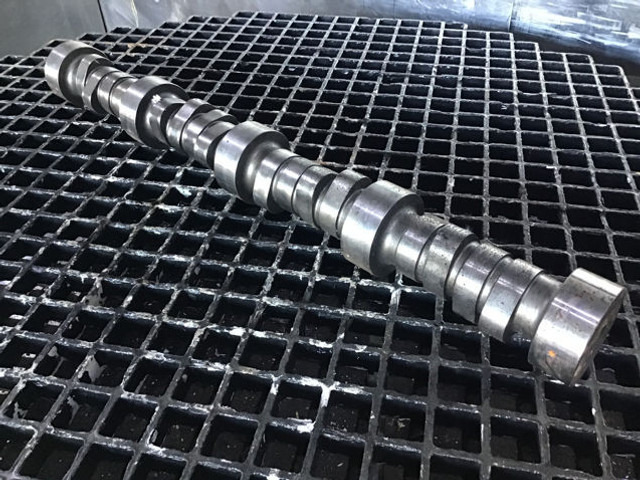 Liebherr Camshaft - عمود الحدبات: صور 3 Liebherr Camshaft - عمود الحدبات: صور 3
