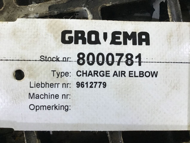 Liebherr Charge Air Elbow - أنبوب سحب الهواء: صور 2 Liebherr Charge Air Elbow - أنبوب سحب الهواء: صور 2