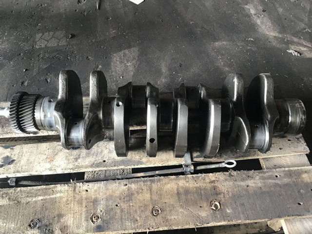 Liebherr Crankshaft D904/D914 - العمود المرفقي: صور 1 Liebherr Crankshaft D904/D914 - العمود المرفقي: صور 1