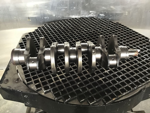Liebherr Crankshaft D924 - العمود المرفقي: صور 3 Liebherr Crankshaft D924 - العمود المرفقي: صور 3