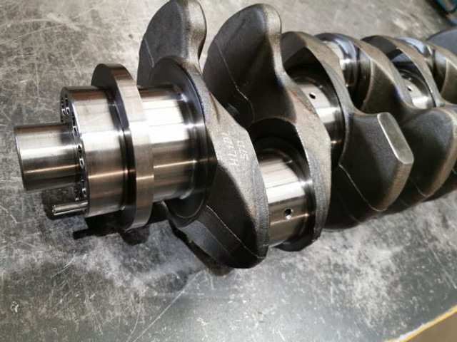 Liebherr Crankshaft D934L - العمود المرفقي: صور 4 Liebherr Crankshaft D934L - العمود المرفقي: صور 4